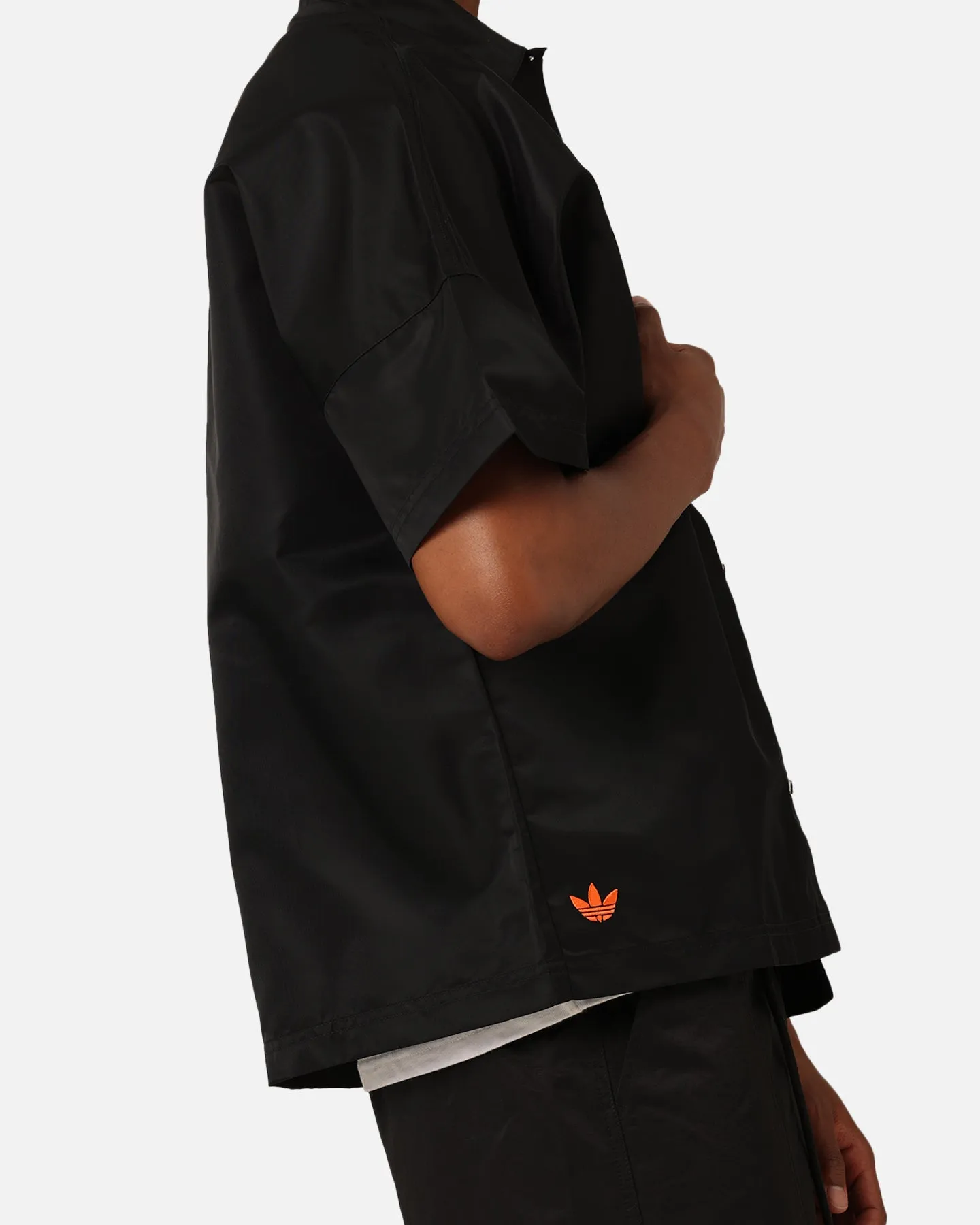 Adidas Neuclassics  Short Sleeve Over Shirt Black/Semi Impact Orange