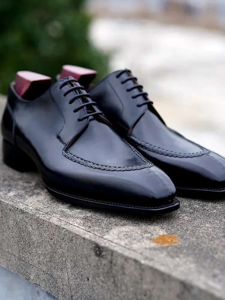 Beveled Fiddle-Waist Shoes