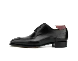 Beveled Fiddle-Waist Shoes