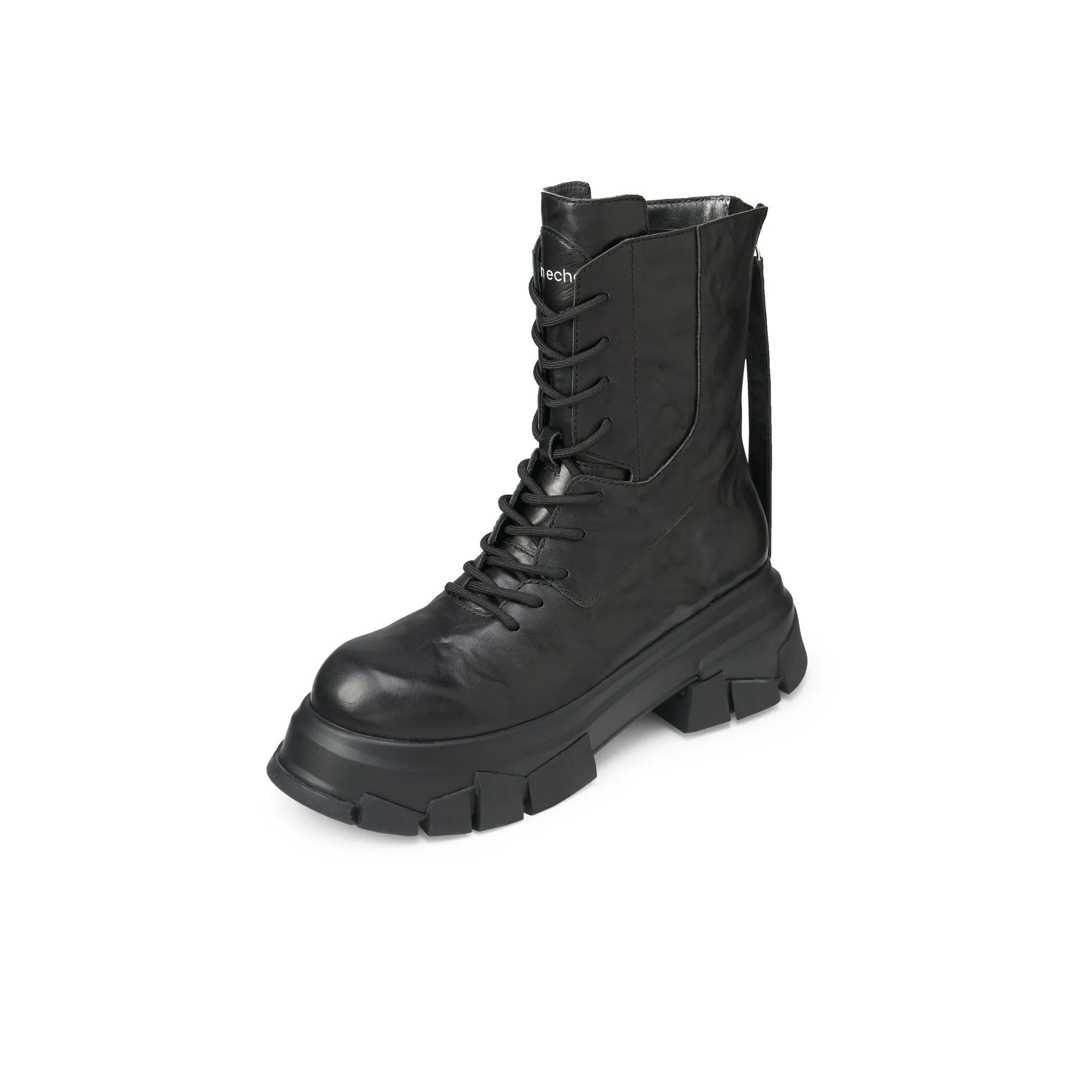 Diamond Soled Round Toe Doc Martens In Black