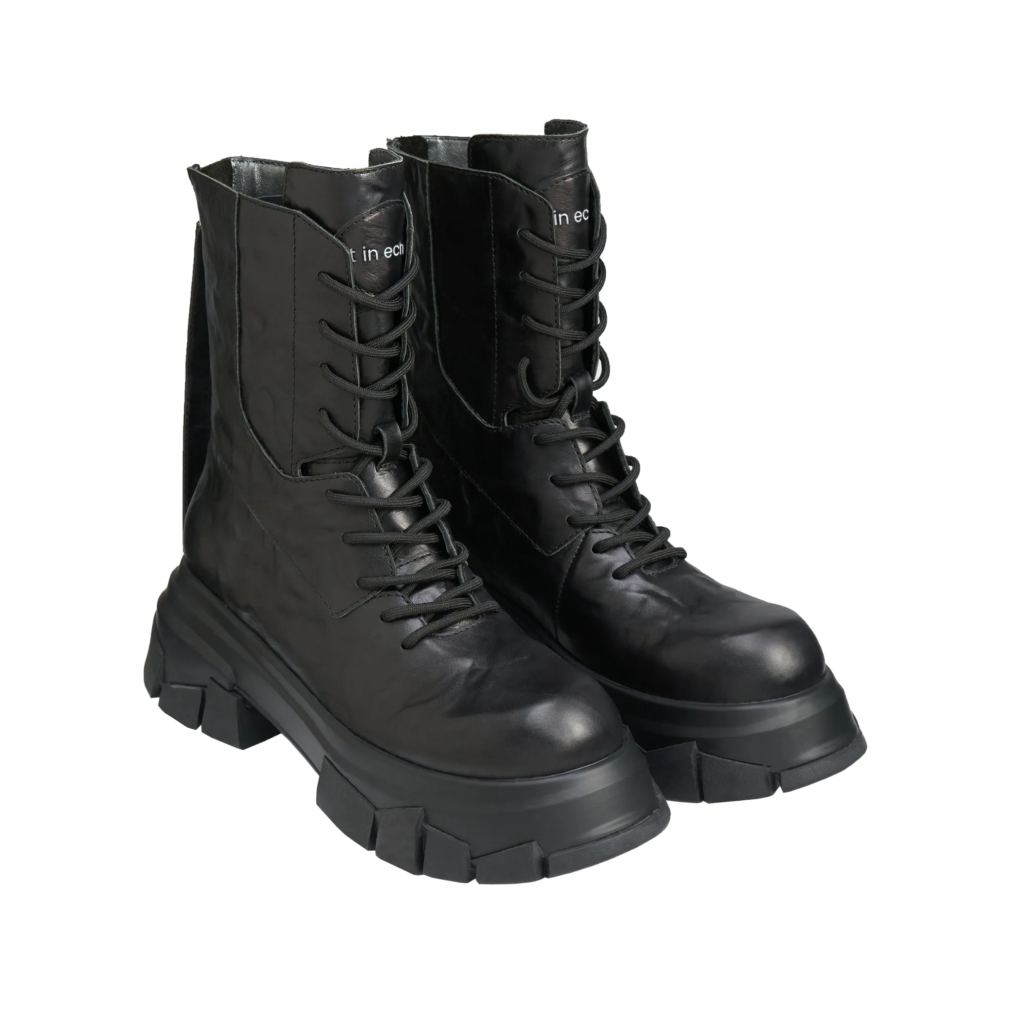 Diamond Soled Round Toe Doc Martens In Black