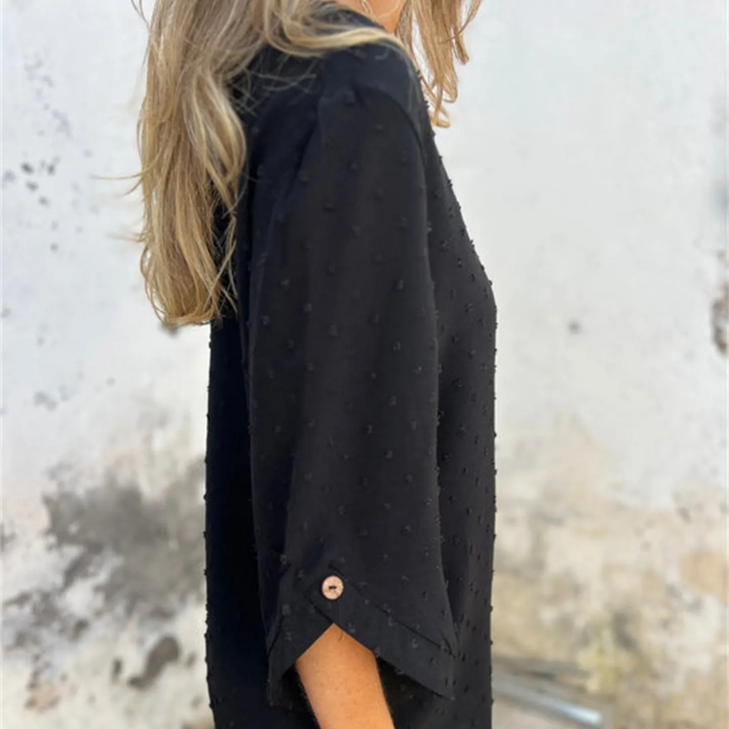 Limited Time 55% OFFWomen's Casual Round Neck Jacquard Top