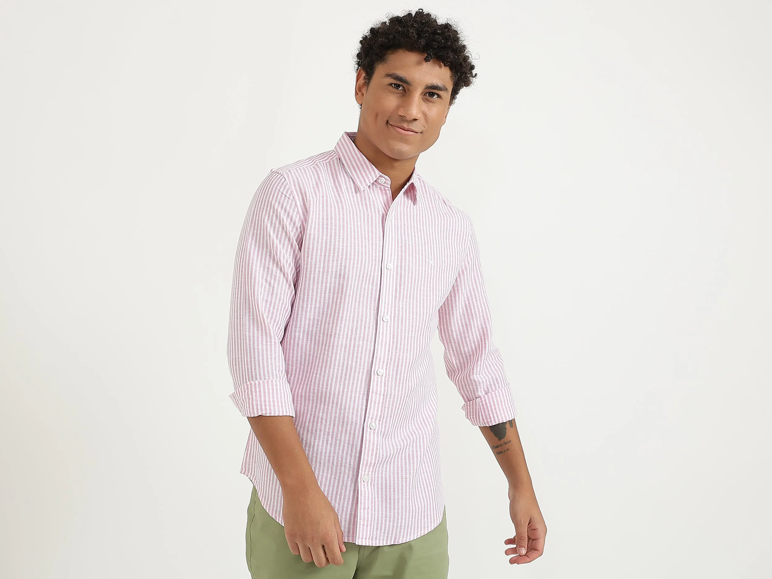 Men Pink Striped Slim Shirt