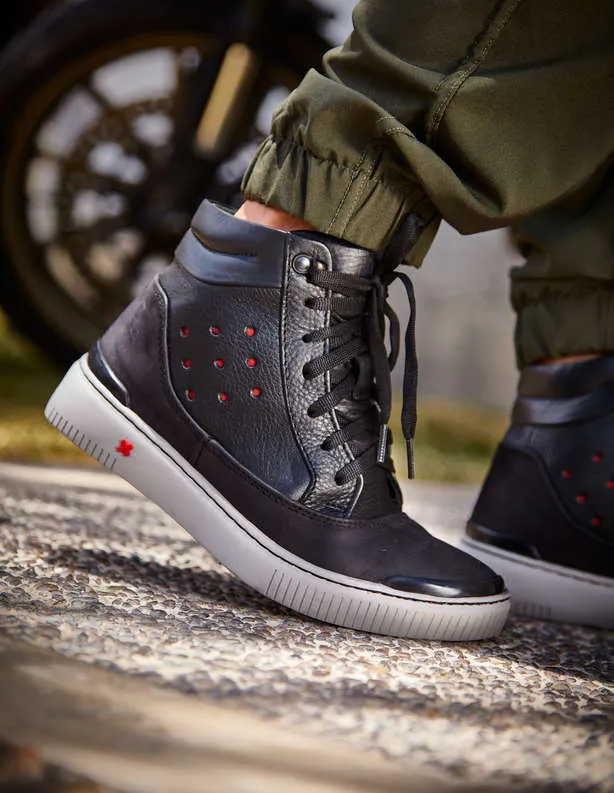 NYX Sneakers