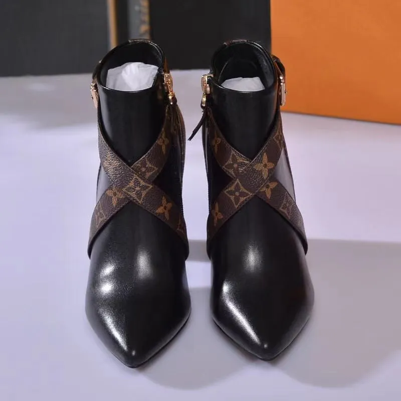 SE537 Size5-11  Heels:9.5cm Material: Cowhide  Lining: Sheep skin