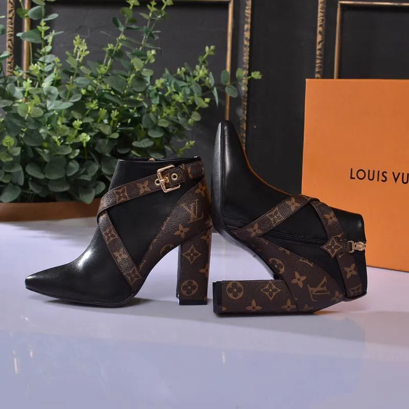 SE537 Size5-11  Heels:9.5cm Material: Cowhide  Lining: Sheep skin