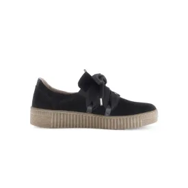 Velvet Bow Sneakers - Black